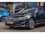 Volkswagen Passat Variant 1.4 TSI PHEV GTE Business | ACC | Stoelverwarming | Camera | LED Matrix | 17'' | | Achteruitrijcamera | Cruise control adaptief | Elektrisch bedienbare achterklep met sensorsturing