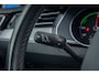 Volkswagen Passat Variant 1.4 TSI PHEV GTE Business | ACC | Stoelverwarming | Camera | LED Matrix | 17'' | | Achteruitrijcamera | Cruise control adaptief | Elektrisch bedienbare achterklep met sensorsturing
