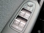 Renault Captur 1.8 E-Tech full hybrid 160 techno / Fabrieksgarantie tot 12-2028 / Achteruitrijcamera / Adaptief cruise control / Stuur- & Stoelverwarming / Parkeersensoren voor en achter / Draadloze telefoon lader / Keyless Entry/Start / Climate control /