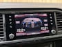 SEAT Ateca 1.0 EcoTSI Style Business Intense Alcantara | Apple CarPlay/Android Auto Full-link | Achteruitrijcamera | Cruise & climate control | DAB ontvanger | Groot licht assistent | LED verlichting | Parkeersensoren voor en achter