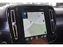 Volvo XC40 T4 Recharge Inscription Expr. | Zwart lederen bekleding | Stoel-/ Stuurwielverwarming | Parkeercamera achter | BLIS | Adaptieve Cruise Control | Standkachel | Trekhaak | Draadloze Telefoonlader | Apple Carplay |