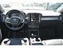 Volvo XC40 T4 Recharge Inscription Expr. | Zwart lederen bekleding | Stoel-/ Stuurwielverwarming | Parkeercamera achter | BLIS | Adaptieve Cruise Control | Standkachel | Trekhaak | Draadloze Telefoonlader | Apple Carplay |