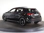 Mercedes-Benz A-klasse 180 Business Solution AMG | Panoramaschuifdak | Premium Plus | 19”AMG-velgen | Head-up display | Dodehoekassistent |