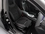 Mercedes-Benz A-klasse 180 Business Solution AMG | Panoramaschuifdak | Premium Plus | 19”AMG-velgen | Head-up display | Dodehoekassistent |