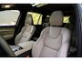 Volvo XC90 T8 Plus Bright B&W Pano Lucht 360c HUD Massage 22
