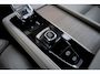 Volvo XC90 T8 Plus Bright B&W Pano Lucht 360c HUD Massage 22
