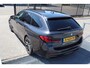 BMW 5-Serie Touring 520i High Executive M Sport | Facelift | Panoramadak | Luxe lederen bekleding | Laser-LED | Nederlands geleverd | Memory seats | Sfeerverlichting | Apple carplay | Adaptief onderstel | Keyless | Cruise control | Climate control | Stoelverwarming | Unieke