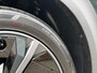 Nissan Juke 1.6 Hybrid Pulse FAP aero velgen / Lederen Bekleding / BOSE Personal Audio / Navigatie / 360 Graden Camera / Stoel- en Stuurverwarming / Verwarmde Voorruit / Climate Control /