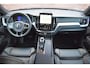 Volvo XC60 T6 350PK Plug-in hybrid AWD Plus Black Edition | Verwarmde achterbank | 360 Camera | Lighting |