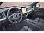 Volvo XC60 T6 350PK Plug-in hybrid AWD Plus Black Edition | Verwarmde achterbank | 360 Camera | Lighting |
