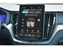 Volvo XC60 T6 350PK Plug-in hybrid AWD Plus Black Edition | Verwarmde achterbank | 360 Camera | Lighting |