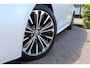 Toyota Corolla Touring Sports Hybrid 140 Dynamic | Rijklaar | Parelmoer | Stoel/Stuur-verw. | Adap. Cruise | Apple/Android | DAB+ | Camera | PDC | Keyless | Elek. Achterklep
