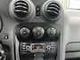 Mercedes-Benz Citan 111 CDI BlueEFFICIENCY Btw en Bpm vrij!! Airco Cruise controle Trekhaak 1050kg trekgewicht Parkeer sensoren achter Navigatiesysteem Telefoonverbinding Euro 6