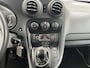 Mercedes-Benz Citan 111 CDI BlueEFFICIENCY Btw en Bpm vrij!! Airco Cruise controle Trekhaak 1050kg trekgewicht Parkeer sensoren achter Navigatiesysteem Telefoonverbinding Euro 6