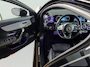 Mercedes-Benz A-klasse Hatchback 250 e Business Solution AMG Limited | Panorama dak | Trekhaak