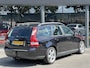 Volvo V50 2.4i Momentum | Lees tekst | Airco | Cruise | Trekhaak