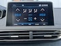 Peugeot 5008 1.2 Turbo 130 pk Automaat Crossway 7 Peroons Navigatie Dab Clima + Cruise Control 18 Inch Velgen Apple Carplay Android Auto Parkeersensoren v+a Extra Getint Glas