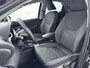 Toyota Yaris 1.5 Hybrid 115 Dynamic | Dodehoek detectie | Apple Carplay / Android Auto | Parkeersensoren voor/achter | Stoelverwarming | Keyless | Adaptive Cruise | Clima | Camera | LED | 16 inch