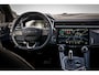 Lynk & Co 01 1.5 Plug-in Hybrid 262 Pk I Trekhaak | Zwarte hemel I Panoramadak I 75 km Elektrisch I 360 Camera I Full Map Navi I Carplay I 20 inch. LMV l 1e eigenaar
