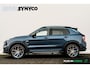 Lynk & Co 01 1.5 Plug-in Hybrid 262 Pk I Zwarte hemel I Panoramadak I 75 km Elektrisch I 360 Camera I Full Map Navi I Carplay I 20 inch. LMV l 1e eigenaar