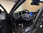 Volvo XC60 T8 AWD Recharge Polestar Long Range | Bowers & Wilkins | Trekhaak | 360° Camera | 22 Inch | 455pk | Adaptieve Cruise Control | Stoel en Stuurwielverwarming | Full LED Meesturende koplampen | Pilot Assist | Standkachel met Volvo On Call App | Elektrische voorstoelen geheugen | R-Design Contour Stoelen met wit stiksel en bies | Zitting verlenging voorstoelen | Lederen dashboard | Schuifdak | Google Infotainment | Gelamineerde/geluidwerende zijruiten | Keyless Drive | Parkeersensoren voor+achter | Geïntegreerde kinderzitjes achterin | Privacy Glass | Elektrisch bedienbare achterklep | DAB Radio | Apple Carplay/Android Auto | Draadloos telefoon opladen | Volvo On Call met mobiele App functie | Onyx Black Metallic | Unieke kenmerken: