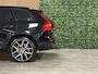 Volvo XC60 T8 AWD Recharge Polestar Long Range | Bowers & Wilkins | Trekhaak | 360° Camera | 22 Inch | 455pk | Adaptieve Cruise Control | Stoel en Stuurwielverwarming | Full LED Meesturende koplampen | Pilot Assist | Standkachel met Volvo On Call App | Elektrische voorstoelen geheugen | R-Design Contour Stoelen met wit stiksel en bies | Zitting verlenging voorstoelen | Lederen dashboard | Schuifdak | Google Infotainment | Gelamineerde/geluidwerende zijruiten | Keyless Drive | Parkeersensoren voor+achter | Geïntegreerde kinderzitjes achterin | Privacy Glass | Elektrisch bedienbare achterklep | DAB Radio | Apple Carplay/Android Auto | Draadloos telefoon opladen | Volvo On Call met mobiele App functie | Onyx Black Metallic | Unieke kenmerken: