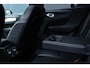 Volvo XC40 1.5 T3 Momentum Pro | Panoramisch Schuif-/Kanteldak | Verwarmde voorruit | Elektrische achterklep | Climate Control |