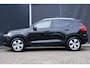 Volvo XC40 1.5 T3 Momentum Pro | Panoramisch Schuif-/Kanteldak | Verwarmde voorruit | Elektrische achterklep | Climate Control |