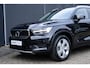 Volvo XC40 1.5 T3 Momentum Pro | Panoramisch Schuif-/Kanteldak | Verwarmde voorruit | Elektrische achterklep | Climate Control |