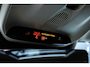Volvo XC40 T3 Momentum Pro | Panoramisch Schuif-/Kanteldak | Verwarmde voorruit | Elektrische achterklep | Climate Control | Parkeersensoren achter | Brake Assist System | high Perfomance Audio | Dealeronderhouden