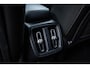 Volvo XC40 1.5 T3 Momentum Pro | Panoramisch Schuif-/Kanteldak | Verwarmde voorruit | Elektrische achterklep | Climate Control |