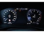 Volvo XC40 1.5 T3 Momentum Pro | Panoramisch Schuif-/Kanteldak | Verwarmde voorruit | Elektrische achterklep | Climate Control |