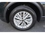 Volkswagen T-Roc 1.5 TSI 150pk Automaat Style + Trekhaak/ Carplay/ Keyless/ Camera/ Cruise/ Garantie!