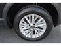 Volkswagen T-Roc 1.5 TSI 150pk Automaat Style + Trekhaak/ Carplay/ Keyless/ Camera/ Cruise/ Garantie!