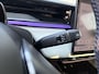 Mazda CX-6e Takumi Plus 78 kWh Digitale buiten- binnenspiegels | Elektrische Trekhaak | Stoelkoeling | AppleCarplay | AndroidAuto