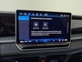 Volkswagen Tayron 1.5 eHybrid R-Line Edition | SoH 95% | Panoramadak | Trekhaak | Adaptieve demping | 360 camera | ErgoActive stoelen | Navigatie | Adaptieve cruise control | Stoel- en stuurwielverwarming |