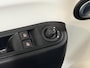 Renault Twingo 75PK SCe Collection | 1e eigenaar | Airco | Bluetooth | Elektrische Ramen & Spiegels | USB | Centrale Deurvergrendeling | LED Dagrijverlichting | Licht Sensor |