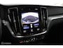 Volvo V60 2.0 B3 Momentum Advantage | Dealer onderhouden | Climate control | Cruise Control | LED | Styling Pack