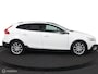 Volvo V40 Cross Country 1.5 T3 Polar+ Luxury | Panoaramdak | Keyless | Verwarmbare voorstoelen | Lederen bekleding | Camera | DAB | PDC Voor en achter