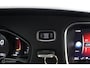 Volvo V40 Cross Country 1.5 T3 Polar+ Luxury | Panoaramdak | Keyless | Verwarmbare voorstoelen | Lederen bekleding | Camera | DAB | PDC Voor en achter