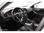 Volvo V40 Cross Country 1.5 T3 Polar+ Luxury | Panoaramdak | Keyless | Verwarmbare voorstoelen | Lederen bekleding | Camera | DAB | PDC Voor en achter
