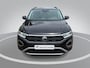Volkswagen T-Roc 1.0TSI/110PK Goal · Navigatie · Apple/Android Car Play · Stoelverwarming · Dodehoeksensoren · Garantie t/m 10-07-2027