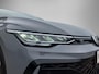 Volkswagen Golf Variant 1.5eTSI/150PK R-Line DSG · Navigatie · Trekhaak · Camera + Parkeersensoren · Garantie t/m 09-09-2030 Of 100000km.