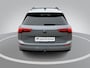 Volkswagen Golf Variant 1.5eTSI/150PK R-Line DSG · Navigatie · Trekhaak · Camera + Parkeersensoren · Garantie t/m 09-09-2030 Of 100000km.