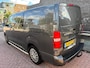 Peugeot Expert 2.0 BlueHDI 180 S&S DC DC | Trekhaak | Dubbele schuifdeur | Navigatie | Camera | Cruise Control | 2 zitplaatsen rechtsvoor | Armsteun voor | Bluetooth telefoonvoorbereiding