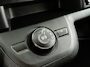 Peugeot Expert 2.0 BlueHDI 180 S&S DC | Apple Carplay / Android Auto | Trekhaak | Achteruitrij Camera | Dubbele Cabine DC | Trekhaak | Dubbele schuifdeur | Navigatie | Camera | Cruise Control | 2 zitplaatsen rechtsvoor | Airco | Armsteun voor