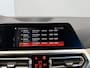 BMW 3-Serie 320i High Executive Airco ECC | Sfeer | Keyless | 19 Inch | Apple Carplay | HiFI | Isofix