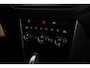 Volkswagen T-Roc 1.5 TSI 150pk DSG Style Trekhaak Camera Stoelverwarming Panoramadak LED