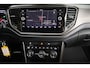 Volkswagen T-Roc 1.5 TSI 150pk DSG Style Trekhaak Camera Stoelverwarming Panoramadak LED