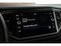 Volkswagen T-Roc 1.5 TSI 150pk DSG Style Trekhaak Camera Stoelverwarming Panoramadak LED